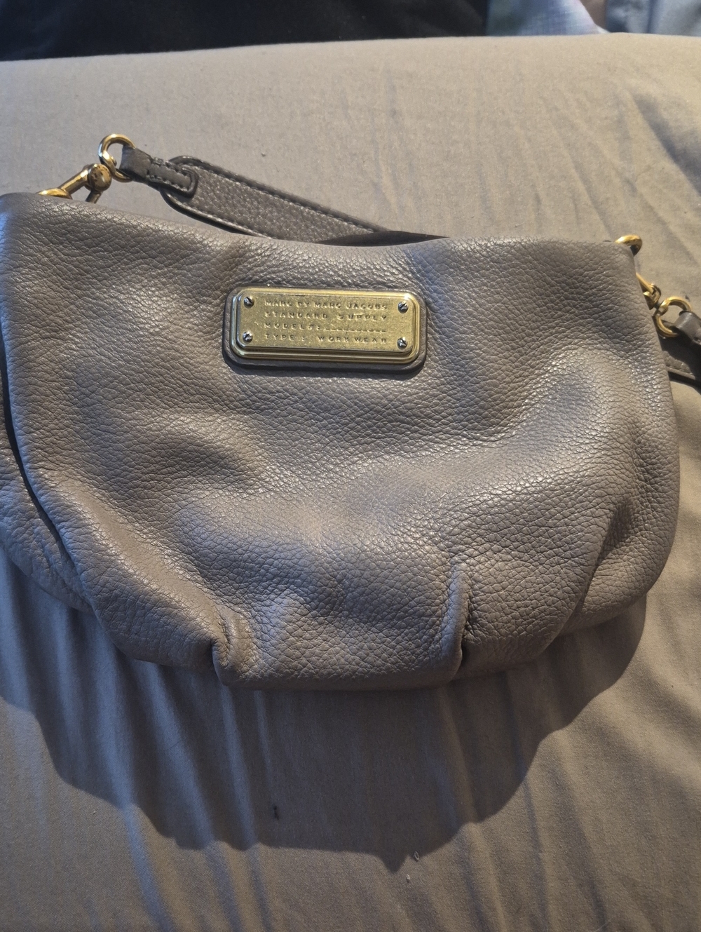 Marc Jacobs Gray Pebbled Leather Shoulder Bag with Gold Plaque